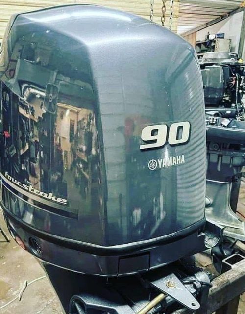 2015 Yamaha 90 hp 4-Stroke 25'' Shaft outboard motor