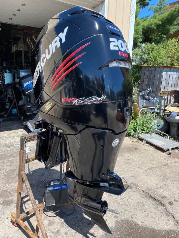 2018 Mercury Verado Pro 200 HP 4-Stroke 20" Shaft