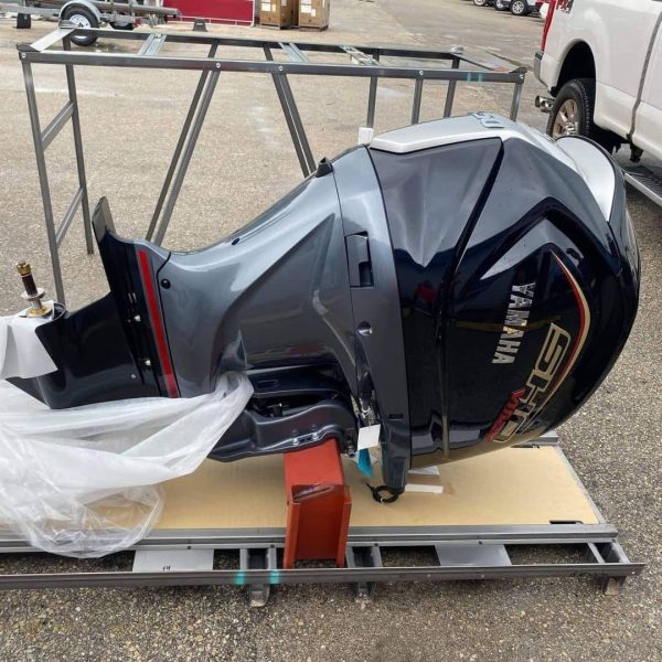 2017 Yamaha VMAX SHO 225 HP 4-Stroke 25" (L) - Image 3