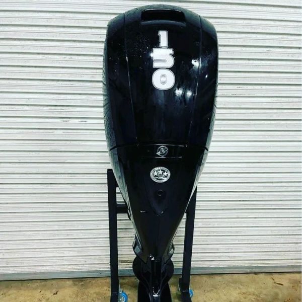 2015 Twin Mercury 150 hp 4-stroke 20'' Shaft Outboard motor - Image 4