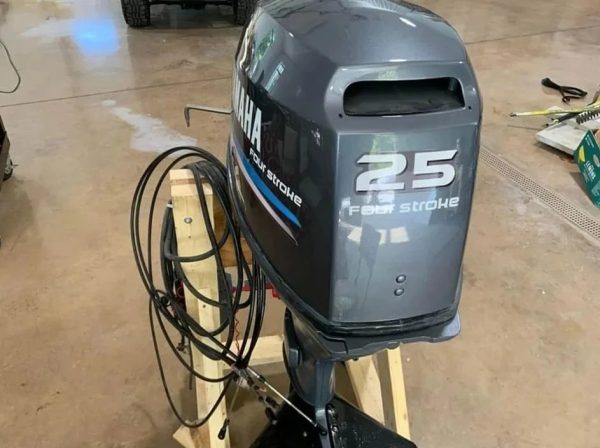 2020 Yamaha 25 hp 4-Stroke Outboard Motor - Image 3
