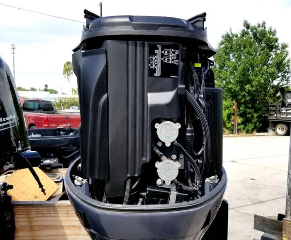 2017 Yamaha 150 hp 4-Stroke 20'' Shaft Power Tilt And Trim Outboard Motor - Image 5