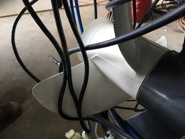 2015 Yamaha 70 hp 4-Stroke 25'' Shaft Remote Steer Power Tilt & Trim Outboard Motor - Image 6