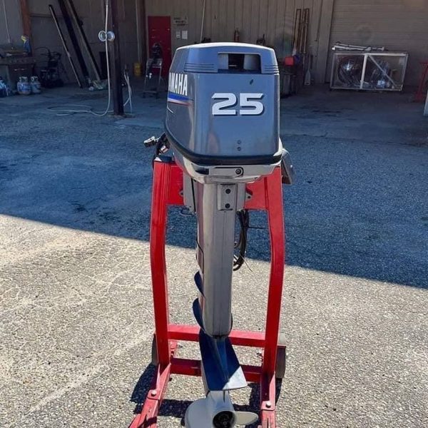 2008 Yamaha 25 hp 2-stroke Outboard motor - Image 5