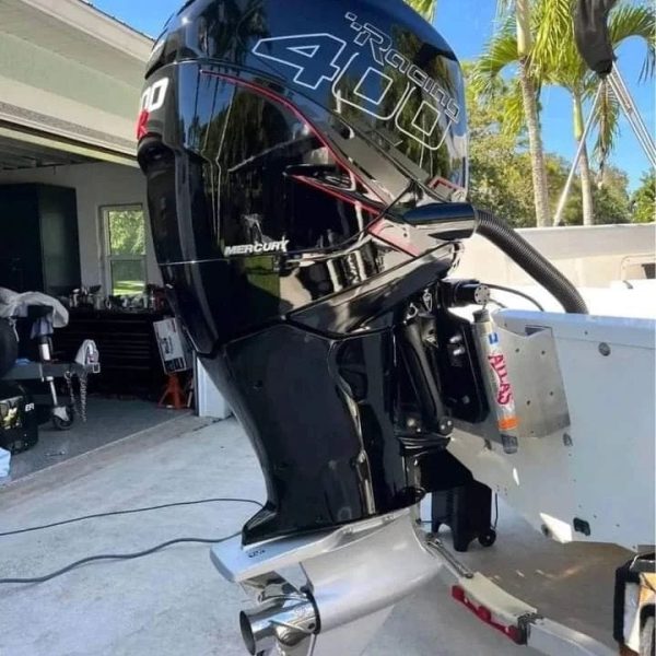 2020 Mercury 400r outboard motor - Image 2