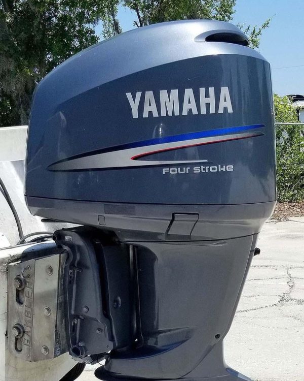 Twin 2006 Yamaha 250 hp 4 stroke 25" outboard motors - Image 6
