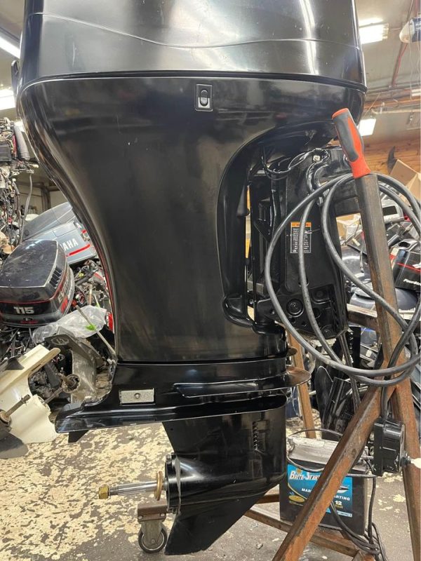 2011 Mercury 90 HP EFI 20'' Shaft - Image 4