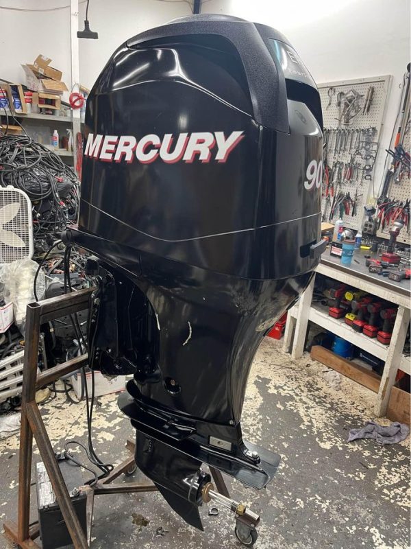 2011 Mercury 90 HP EFI 20'' Shaft - Image 3