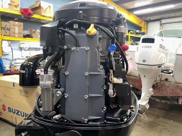 2019 Suzuki 200 hp outboard motor - Image 3