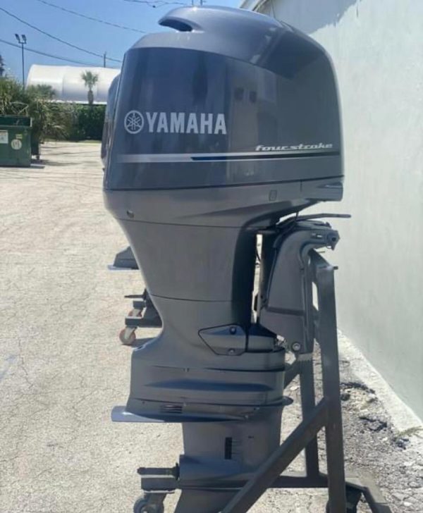 2018 Yamaha 150 HP 4-Stroke 25" Shaft Remote Steer Power Tilt And Trim Outboard Motor - Image 3