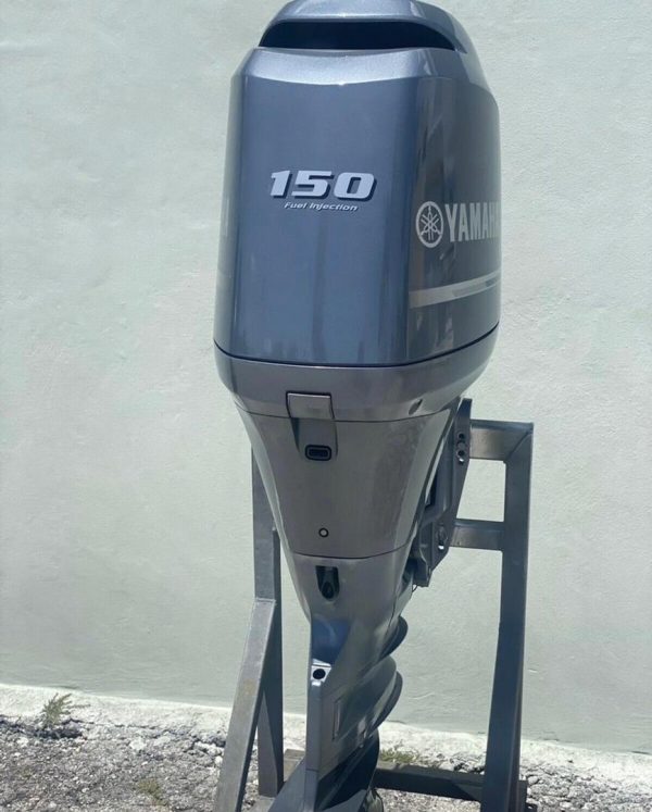 2018 Yamaha 150 HP 4-Stroke 25" Shaft Remote Steer Power Tilt And Trim Outboard Motor - Image 4