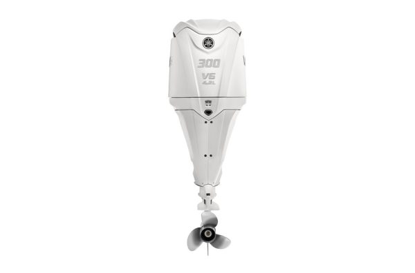 Yamaha 300HP DEC | F300ESB2 Four Stroke Outboard - Image 3