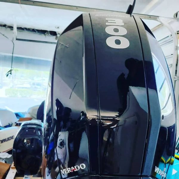 2019 Mercury 300XL V8 4.6L Verado outboard motor - Image 4