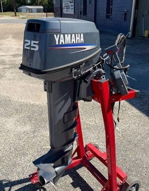 2008 Yamaha 25 hp 2-stroke Outboard motor