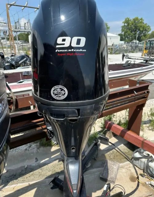 2023 90 hp Yamaha VMAX SHO 20" Shaft Length Tiller Steer