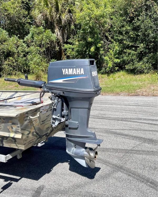 Used 2004 Yamaha 90 hp 2 Stroke - Image 2