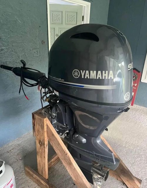 2021 Yamaha 90 HP 4-Stroke 20' Shaft Tiller Outboard Motor