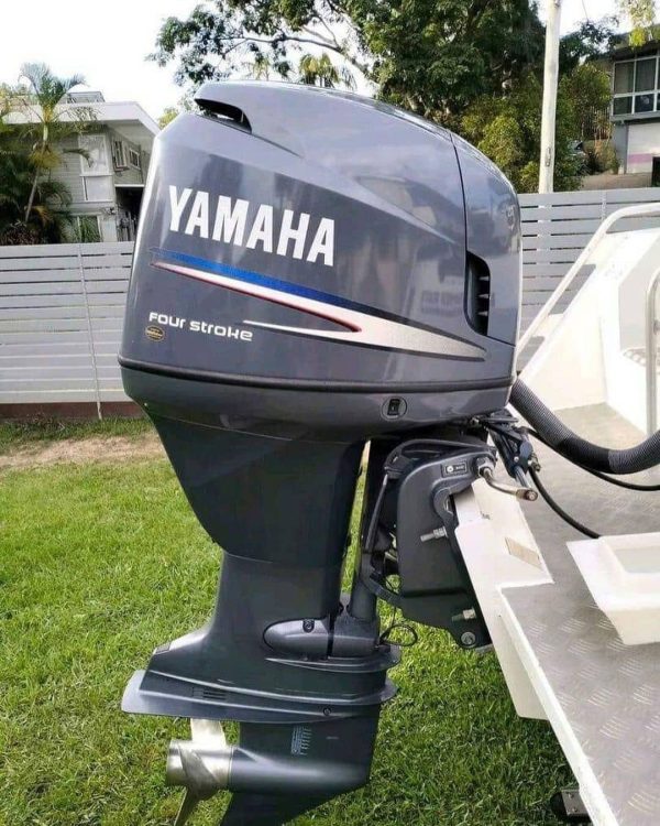 2016 Yamaha 115 hp 4-Stroke outboard motor - Image 2