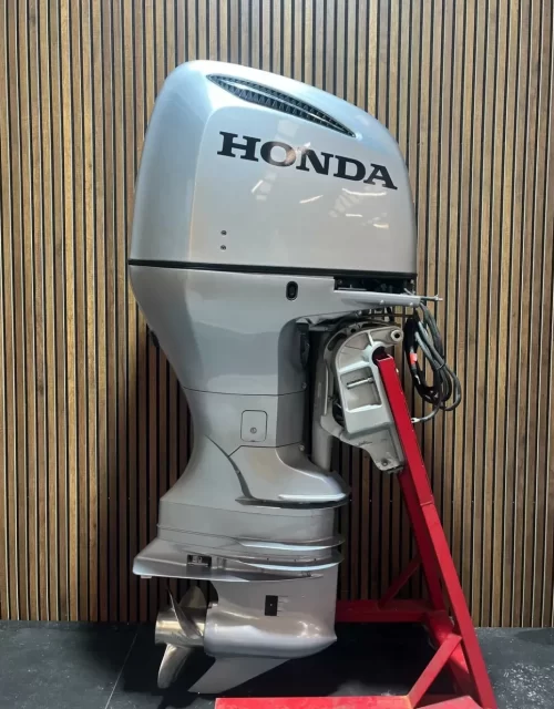 Honda 250hp EFI 4 Stroke Outboard Motor