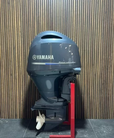 2020 Yamaha 175HP 4 Stroke XL Shaft Outboard